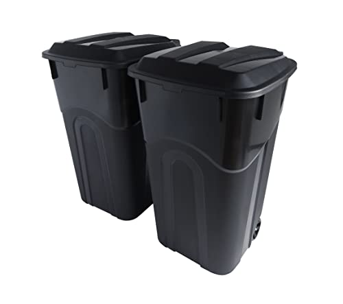United Solutions ECOSolution 32 Gallon Garbage Can, ECO Green, Easy to Carry Garbage Can with Sturdy Construction, Pass-Through Handles & Attachable Click Lock Lid, Indoor or Outdoor Use, 2-Pack