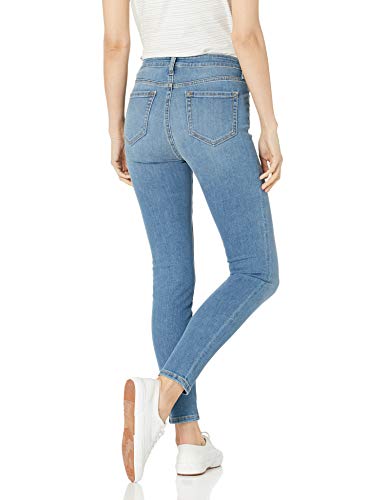 Amazon Essentials Women's Skinny Jean, Light Blue, 12